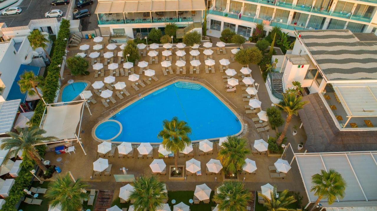 Vrissaki Beach Hotel Protaras Bagian luar foto