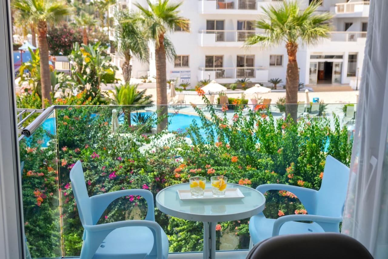 Vrissaki Beach Hotel Protaras Bagian luar foto