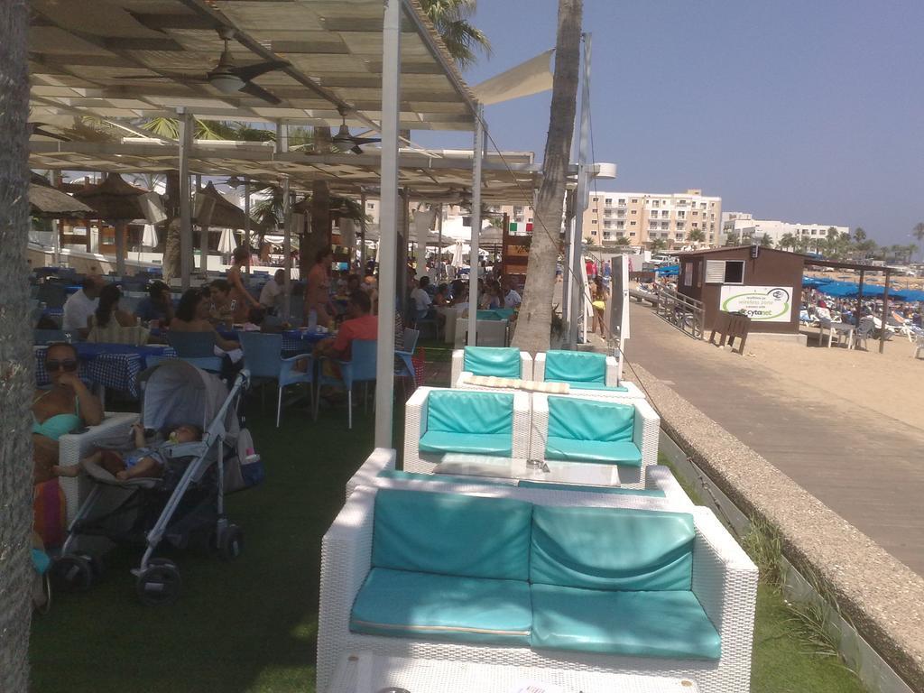 Vrissaki Beach Hotel Protaras Bagian luar foto