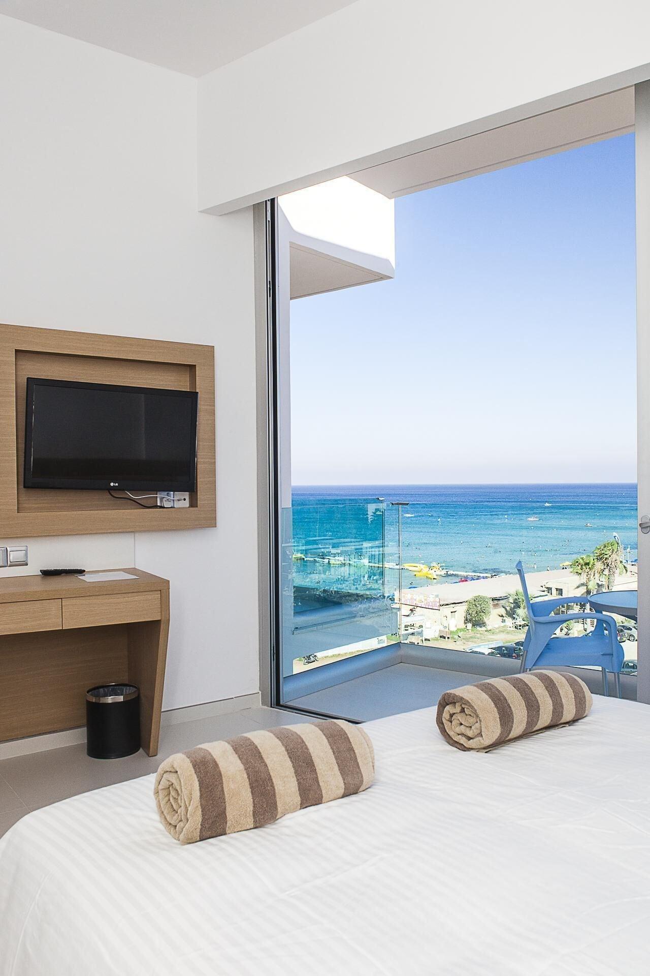 Vrissaki Beach Hotel Protaras Bagian luar foto
