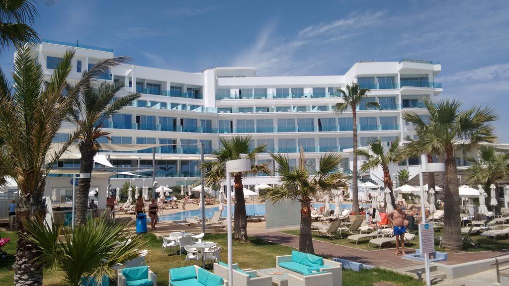 Vrissaki Beach Hotel Protaras Bagian luar foto