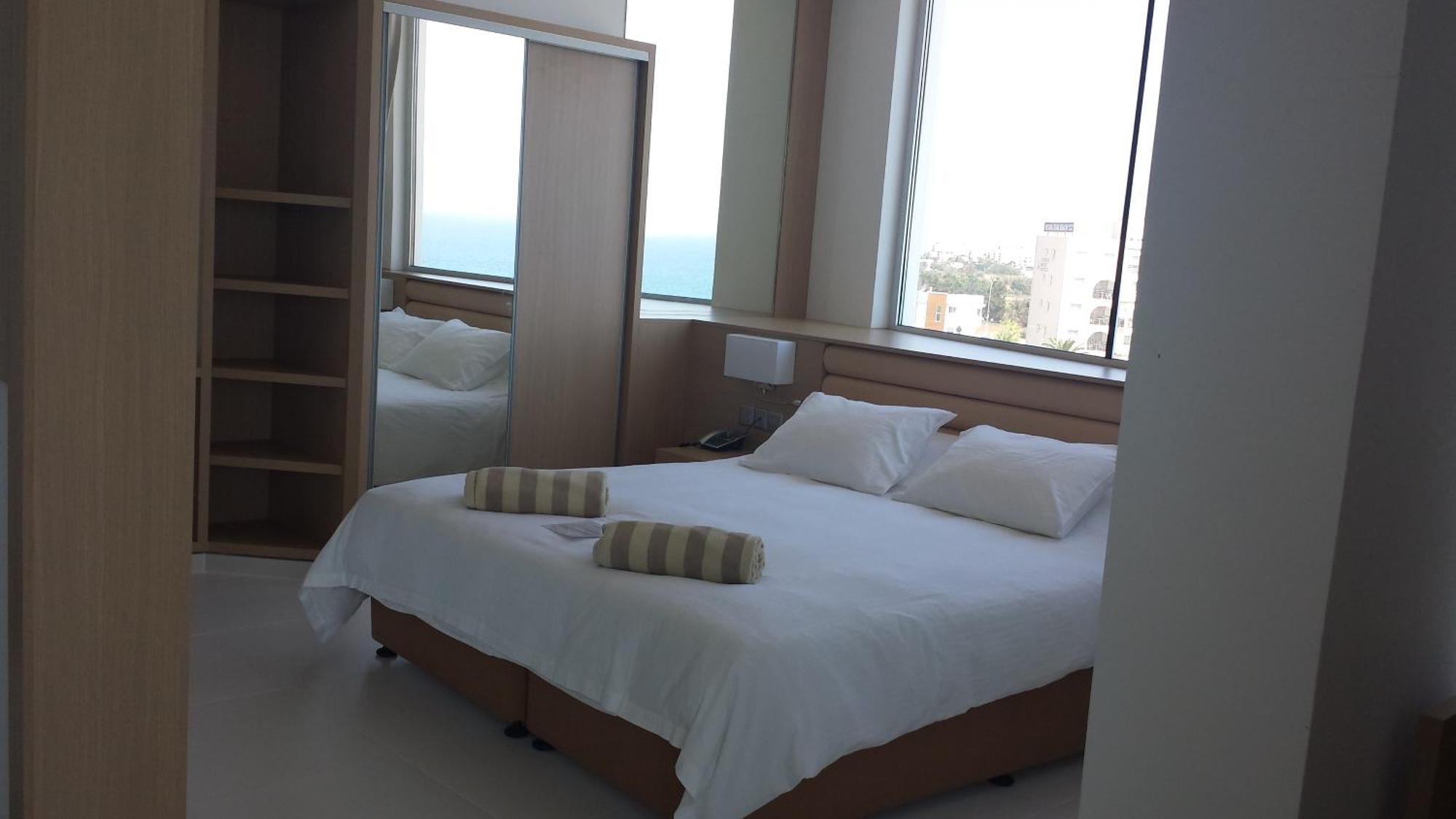 Vrissaki Beach Hotel Protaras Bagian luar foto