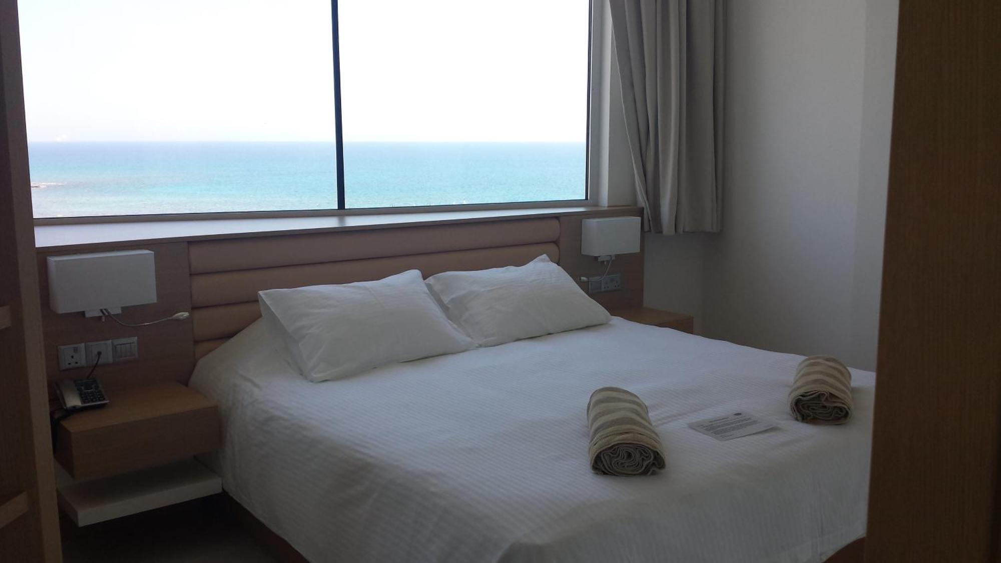 Vrissaki Beach Hotel Protaras Bagian luar foto