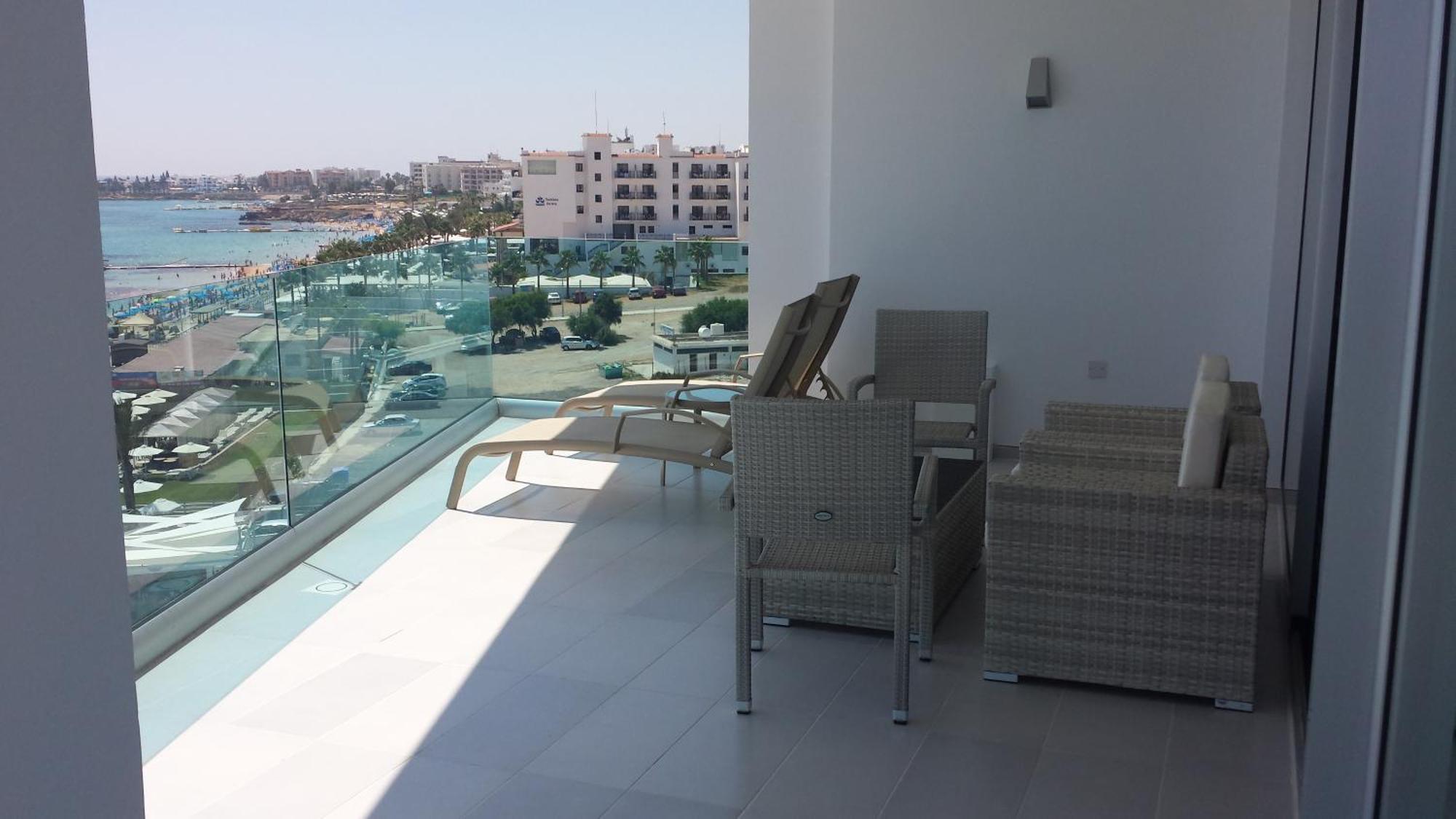 Vrissaki Beach Hotel Protaras Bagian luar foto