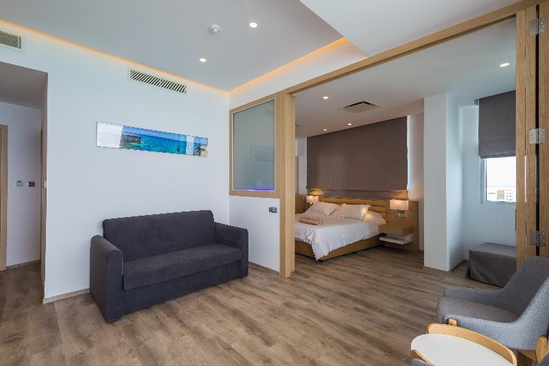 Vrissaki Beach Hotel Protaras Bagian luar foto